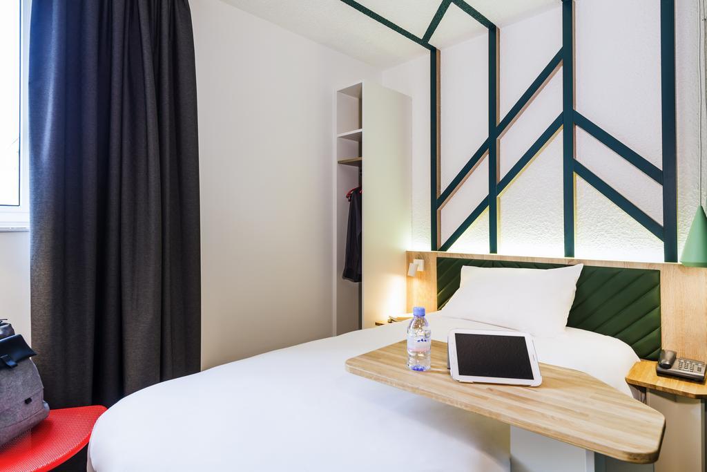 Ibis Styles Rouen Val De Reuil Otel Val-de-Reuil Dış mekan fotoğraf